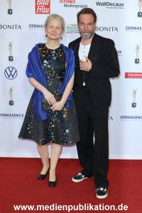 GoldeneBildDerFrau 20112024 579