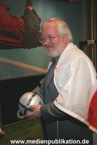 WM Auslosung 09122005 001