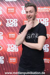 Radio Hamburg Top829 02040218 176