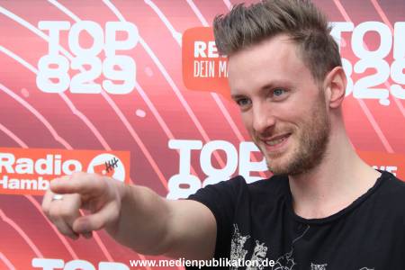 Radio Hamburg Top829 02040218 190