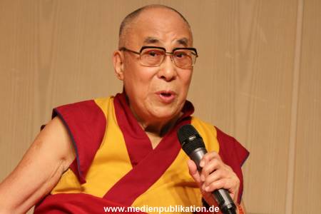 Dalai Lama 23082014 090