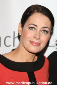 DKMS Charity 11122014 007