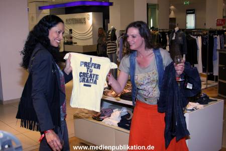Gala Shopping 05052011 058