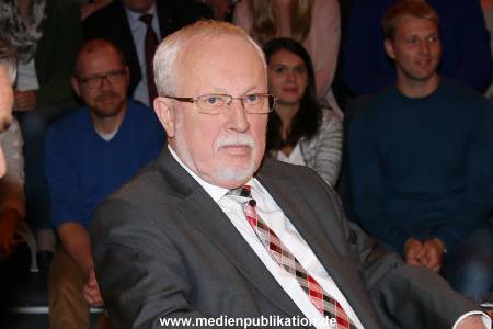 Lanz Sendung 2 23092015 004