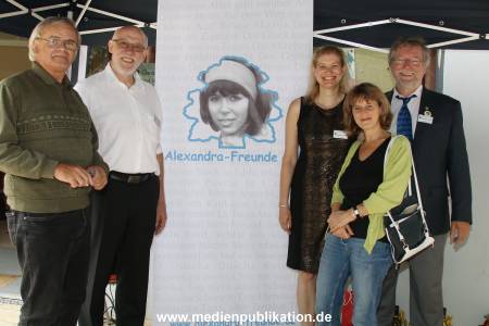 Alexandra Gedenktafel 30072016 055