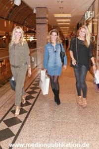 Latenightshopping 07102016 583