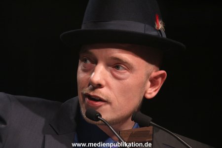 Hans 16112010 107