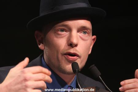 Hans 16112010 111