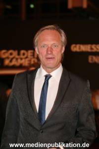 GoldeneKamera 04032017 0749