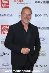 GoldeneBildDerFrau 20112024 083