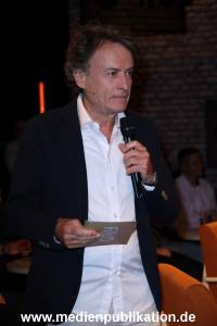 3nach9 11092026 012