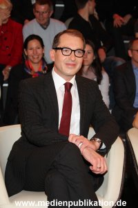 Lanz Sendung2 25042012 006