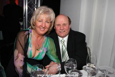 Blauer Ball 01042006 028
