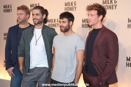 MilkHoney 01102018 021