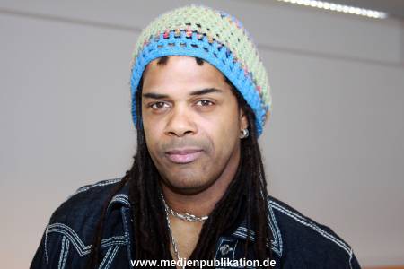 Andru Donald 15042011 011