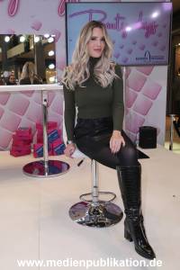 BeautyDays Tag1 14112019 035