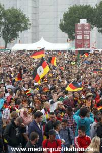 Deutschland EM 13062012 049