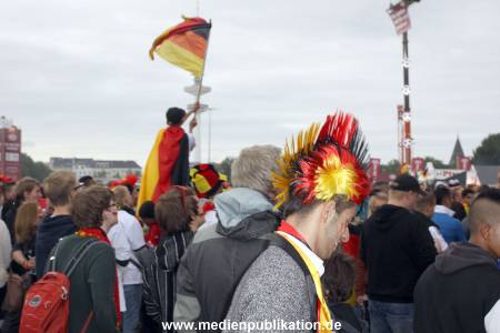 Deutschland EM 13062012 059