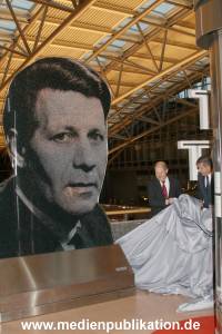 Helmut Schmidt Airport 10112016 072