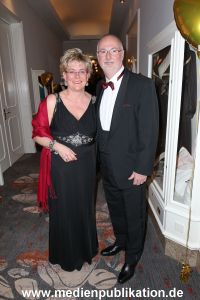 BlauerBall 11042015 001