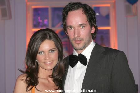 Blauer Ball 31032007 001
