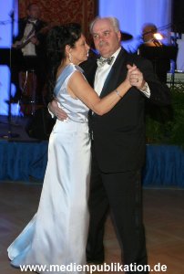 Blauer Ball 01042006 065