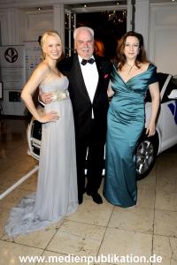 Blauer Ball 04042009 026