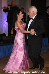 Blauer Ball 31032012 042