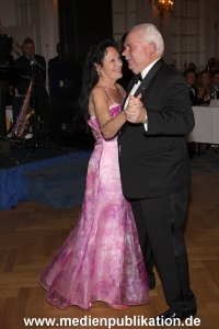 Blauer Ball 31032012 046