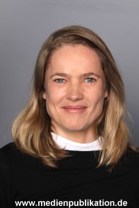 Frau im Wald 16032009 025