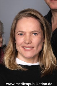 Frau im Wald 16032009 030