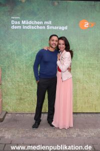 Maedchen mit Smaragd 27092013 022