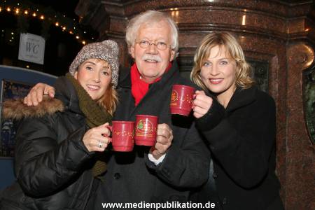 Weinhachtsmarkt Charity 12122013 004