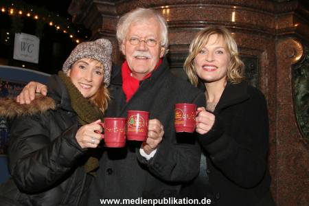 Weinhachtsmarkt Charity 12122013 005