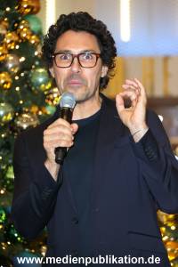 AlsterhausChristmasShopping 07112024 453