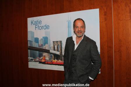 Katie Fforde 28112013 110