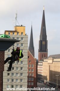 BKM Huehnerposten Plakat 21022014 112
