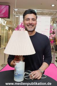 Charity Flohmarkt 19042024 016