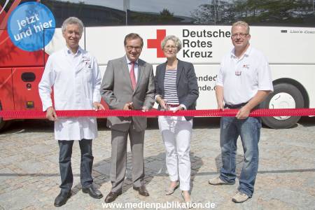Hofer Blutspendebus 17072013 002