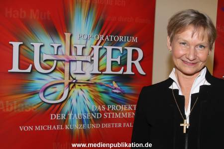 Luther 180022017 021