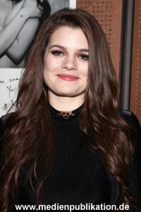Femme Schmidt 02032016 011
