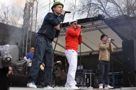 RHH Top821 05042010 111