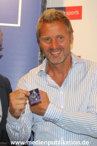 HSV Sticker 22082012 021