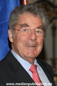 Heinz Fischer 16042012 007