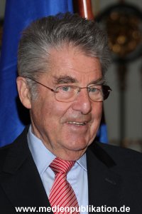 Heinz Fischer 16042012 010