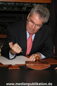 Heinz Fischer 16042012 011