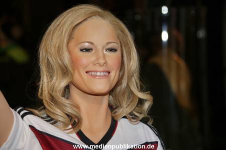 HeleneFischer Wachsfigur 16032016 111