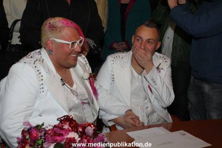 Sven Florijan Standesamt 19032013 171