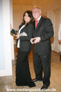 Blauer Ball 05042014 005