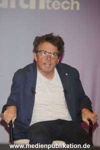 Michael J Fox 20062023 023